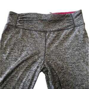 Tangerine Women’s Workout Leggings Charcoal Strawberry Size Large